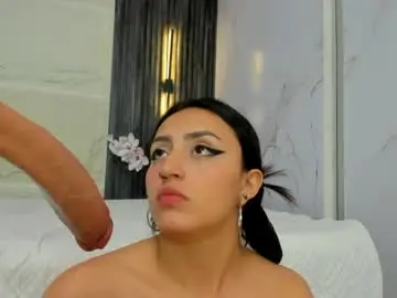 Chaturbate Watch Live Sex Cams of camilahunter__