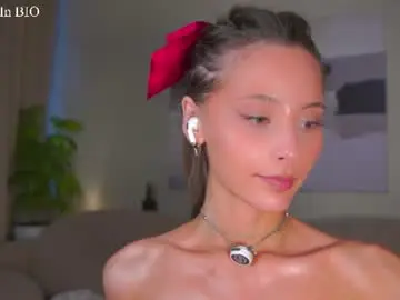 Chaturbate Live Sex of falinecrosthwaite