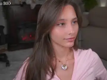Chaturbate Watch Live Sex Cams of falinecrosthwaite