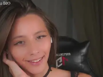Chaturbate Adult Webcam of falinecrosthwaite