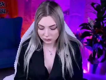 Chaturbate Live Porn of hyileyclark