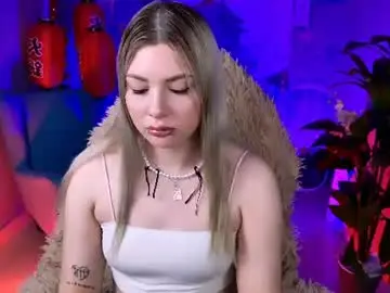 Chaturbate Adult Webcam of hyileyclark
