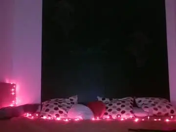 Chaturbate Live Sex Cam of xmistressemmax