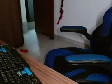 Chaturbate Live Sex of alejo_hot23