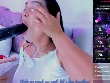 Chaturbate Sex Chat of evelinn_belen