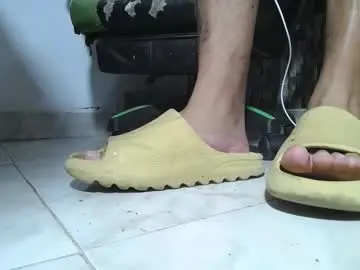 Chaturbate Live Sex of srfindomfeet_