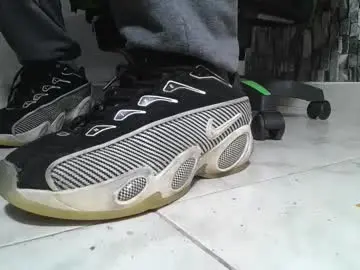 Chaturbate Best Webcam of srfindomfeet_