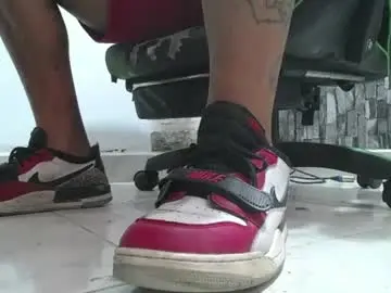 Chaturbate Watch Live Sex Cams of srfindomfeet_