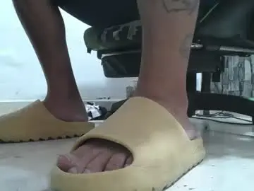Chaturbate Private Sex Chat of srfindomfeet_