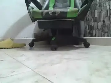 Chaturbate Sex Chat of srfindomfeet_