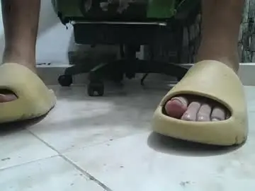 Chaturbate Best Webcam of srfindomfeet_