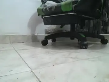 Chaturbate Best live sex cam show of srfindomfeet_