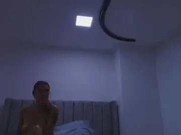 Chaturbate Best live sex cam show of rubi_hops
