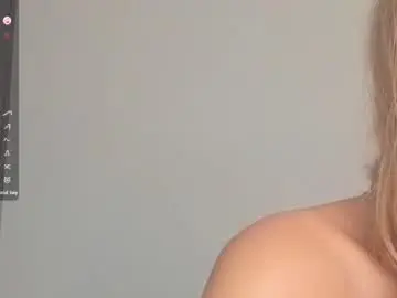 Chaturbate Live Sex Cam of margarethowell