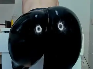 Chaturbate Live Porn of tykita