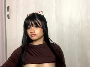 Chaturbate Nude Webcam of rossemoon16