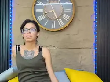 Chaturbate Free Live Porn of emily_loperaa