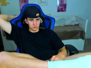 Chaturbate Free Live Porn of frank_mooree