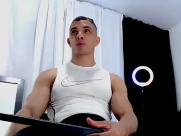 Chaturbate Live Porn of antonywebb94