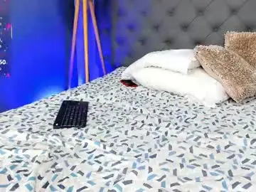 Chaturbate Live Porn of camilo_santoss