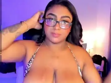 Chaturbate Sex Cam of ebony__queen2