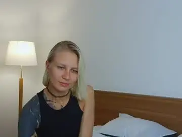 Chaturbate Sex Cam of blonde_fuck_couple