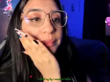 Chaturbate Live Sex Cam of tellme_maddie