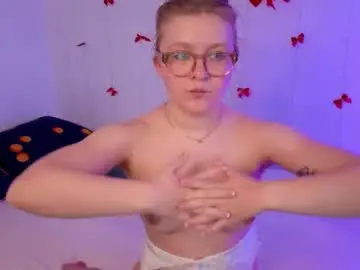 Chaturbate Free Porn Cam of leazy_peasy