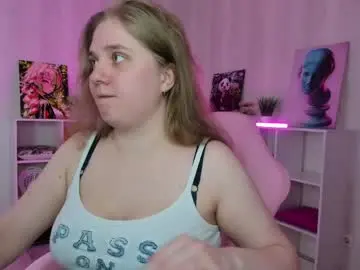 Chaturbate Live Sex Cam of megan_violer