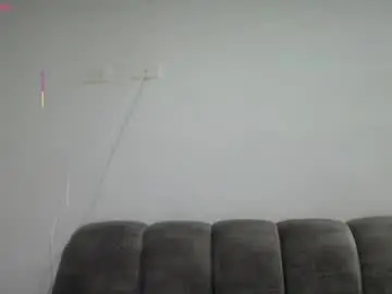 Chaturbate Best live sex cam show of emilyhines__