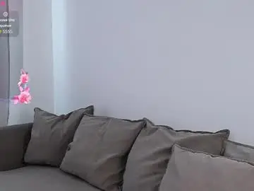 Chaturbate Live Sex of adelexx_zll