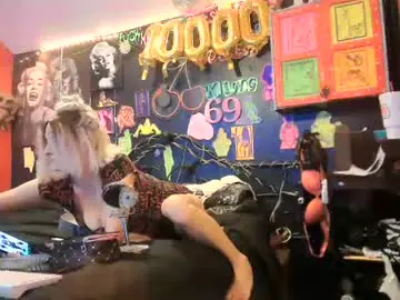 Chaturbate Live Sex Cam of kjs_daddy123