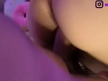 Chaturbate Live Sex of mia_tylor01