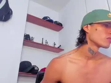 Chaturbate Watch Live Sex Cams of jonryder_