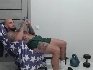 Chaturbate Sex Cam of maxi_foxxx