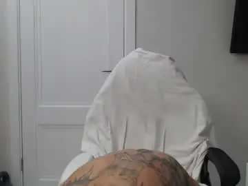 Chaturbate Sex Cam of maxi_foxxx