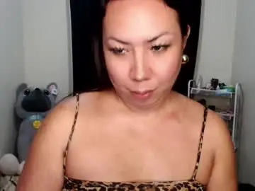 Chaturbate Best live sex cam show of queen_dominatrixx