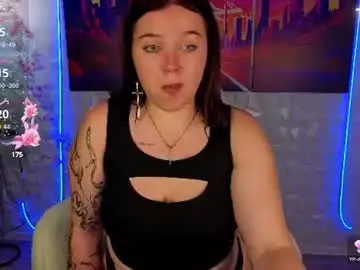 Chaturbate Adult Webcam of seraphinaa_darkwater