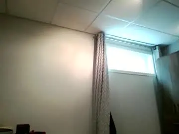 Chaturbate Free Porn Cam of hurley7890