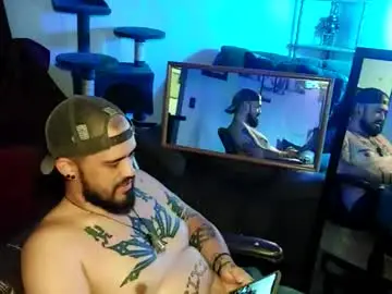 Chaturbate Live Sex Cam of brownboyt