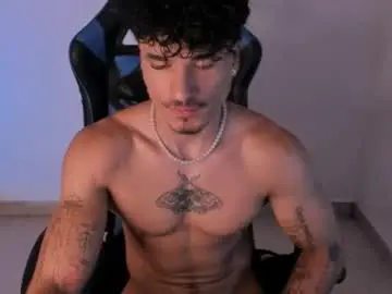 Chaturbate Best live sex cam show of thomas_fit1