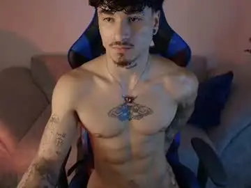 Chaturbate Nude Webcam of thomas_fit1