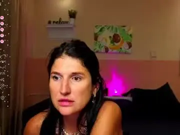 Chaturbate Free Live Porn of alianna_solo_kiss