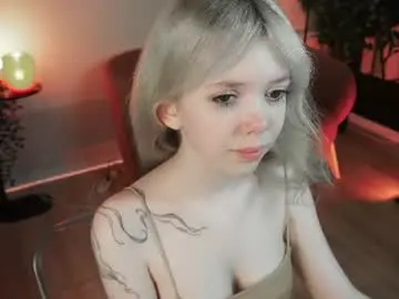Chaturbate Watch Live Sex Cams of lunalin_