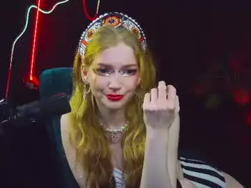 Chaturbate Live Sex Cam of misamisamane