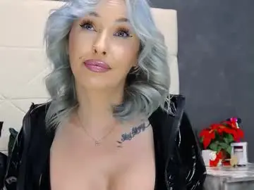 Chaturbate Live Sex of issasmyth