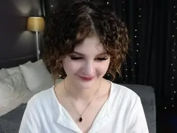 Chaturbate Free Porn Cam of kira_fluffy
