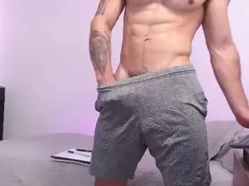 Chaturbate Free Porn Cam of max_xl_