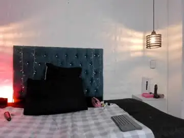 Chaturbate Adult Video Chat of samantha_foxyy