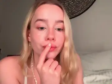 Chaturbate Live Porn of _kkkhaleesi_